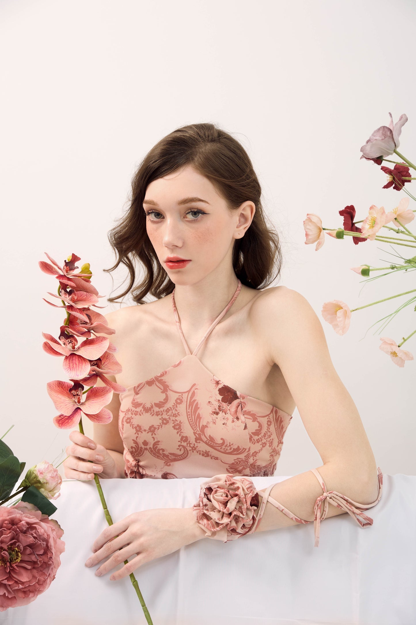 Peony Pole Wear - Champagne Pink