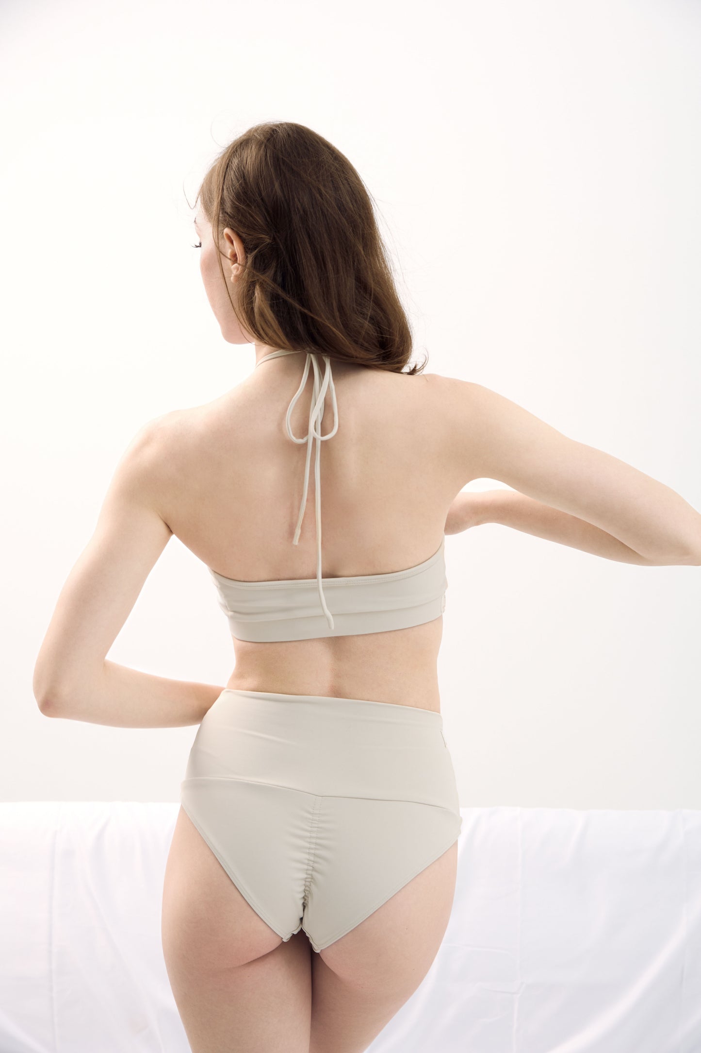 Ivy Pole Wear - White Dove